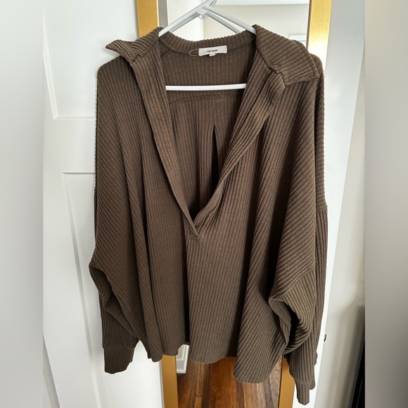 Joah Brown Deep V Pullover - Picture 2 of 7